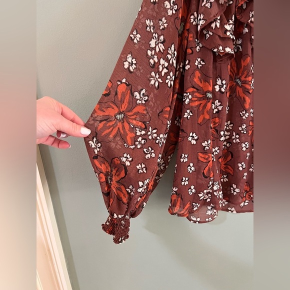 Free People Brown Floral Ruffle Peasent Blouse Size XS - Picture 2 of 5
